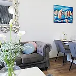 Apartment Donat & Zadar