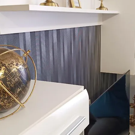 アパート Donat & *